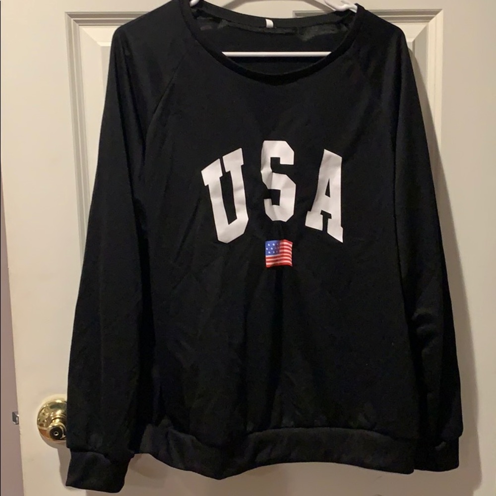 black long sleeve usa sweatshirt crew neck